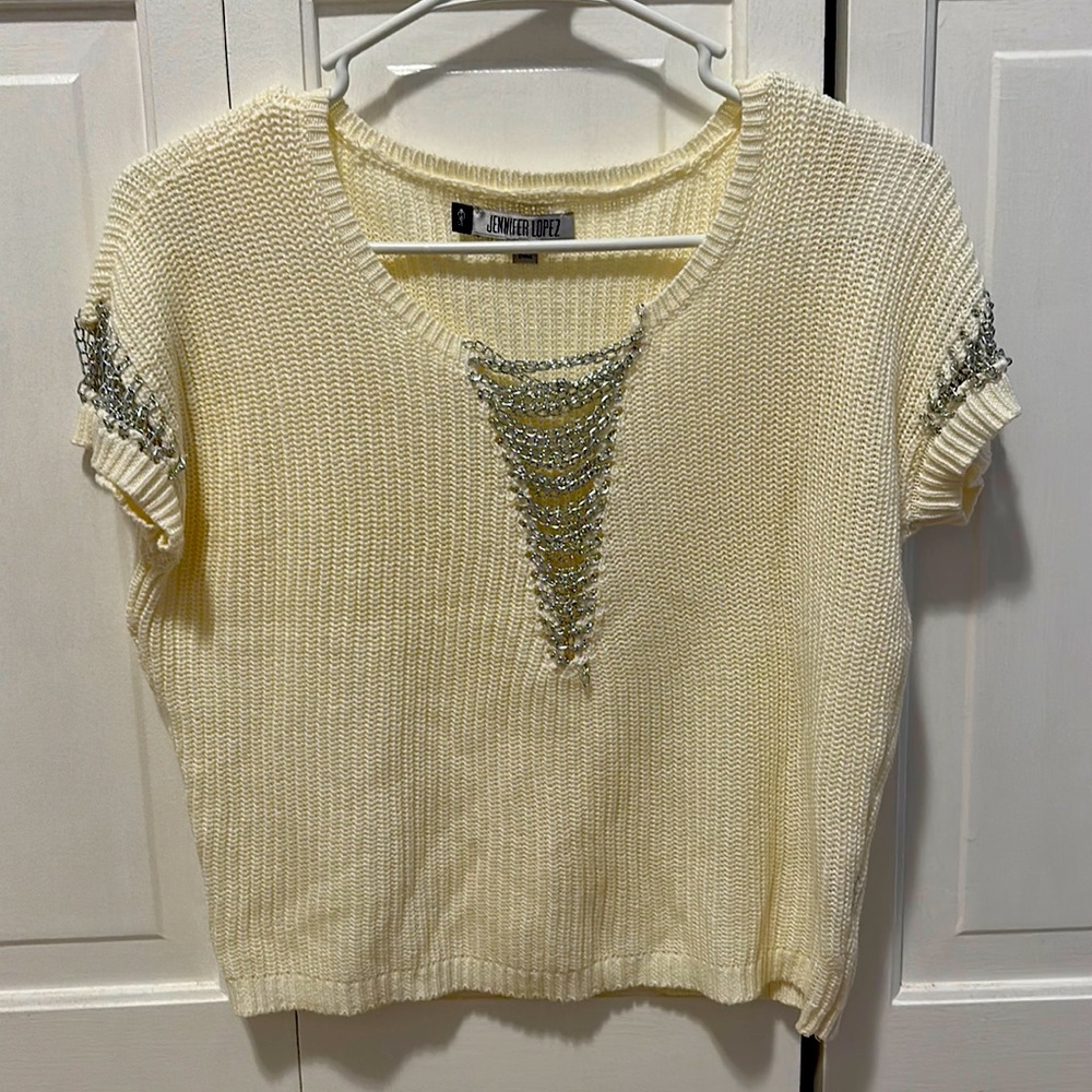 Stylish Jennifer Lopez cream sweater size S